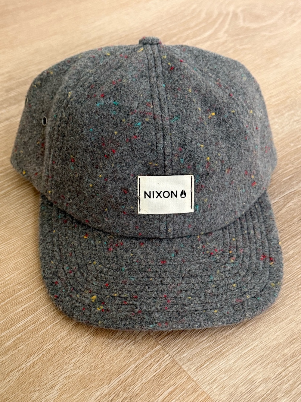 Nixon Watch Company Rare Wool Hat Designer NWOT Gray Colorful Specks Adjustable